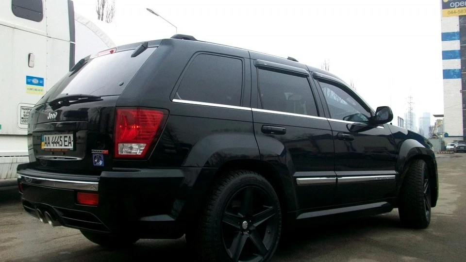 Jeep Grand Cherokee SRT-8 Що це було?