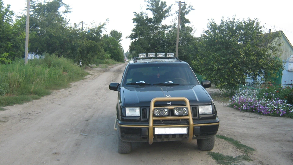 Jeep Grand Cherokee 2