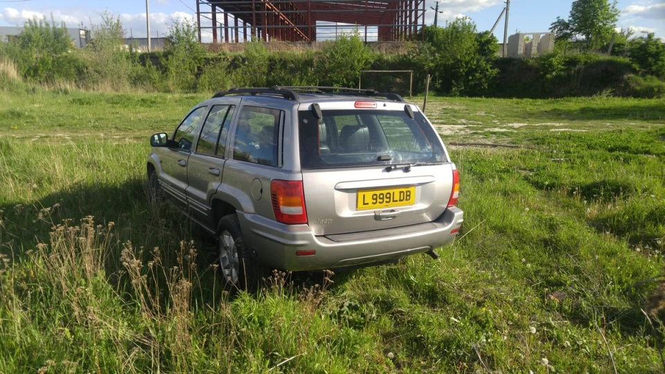 Jeep Grand Cherokee 4