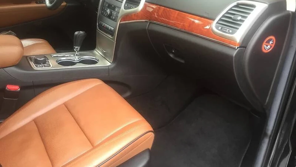 Jeep Grand Cherokee '12 3,0CRD Overland 5