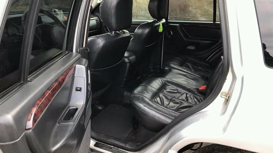 Jeep Grand Cherokee 2.7 CRD 4WD Laredo 🇺🇦 3