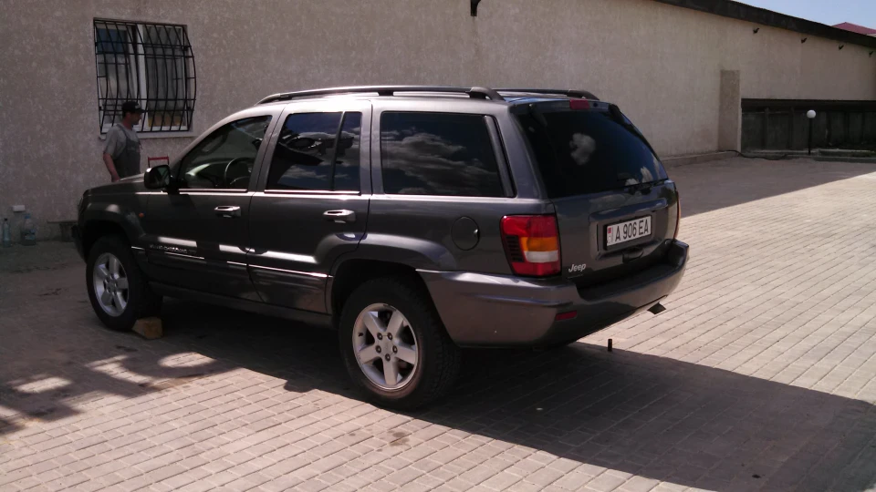 Jeep Grand Cherokee 2.7 crd 3