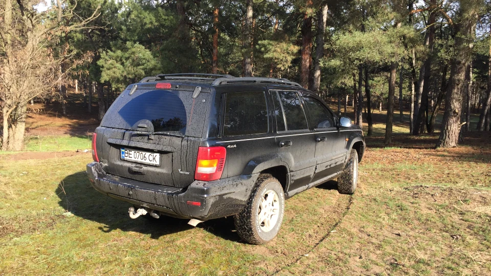 Jeep Grand Cherokee 4.7 v 8 eva 2