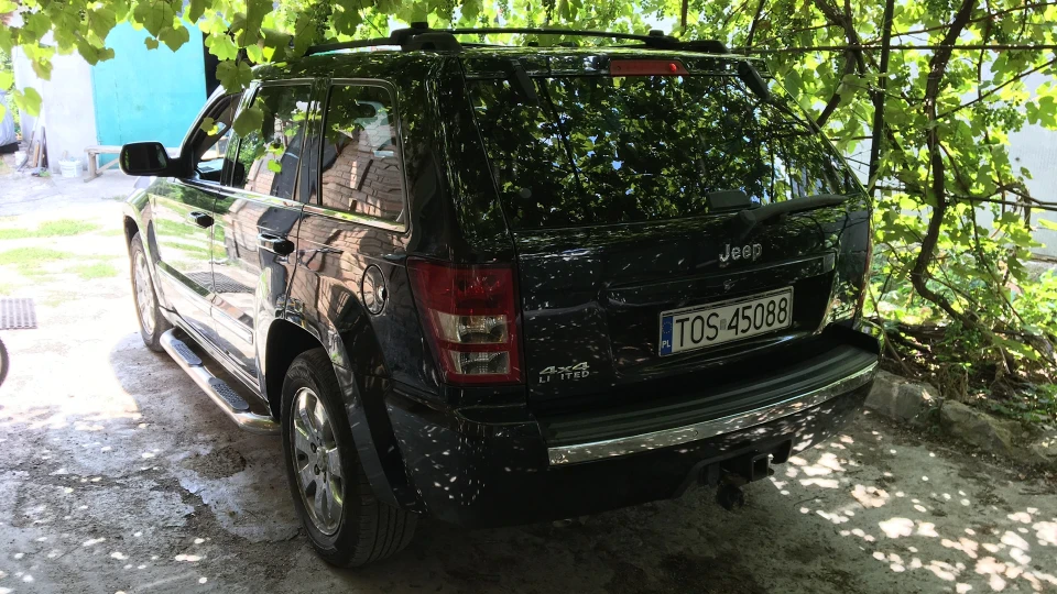 Jeep Grand Cherokee 5,7 HEMI LIMITED 2