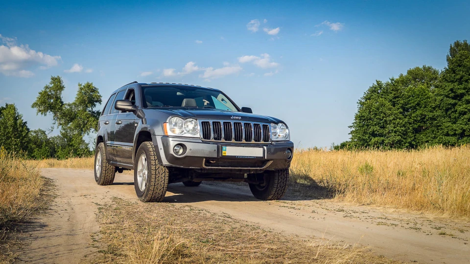 Jeep Grand Cherokee 5.7 HEMI 2