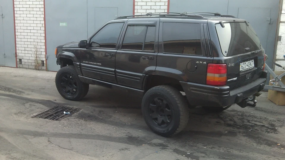 Jeep Grand Cherokee 5.9 Скажені лапи 3