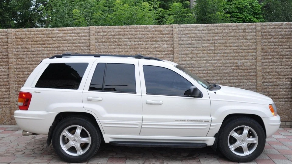 Jeep Grand Cherokee Fire Flame 3