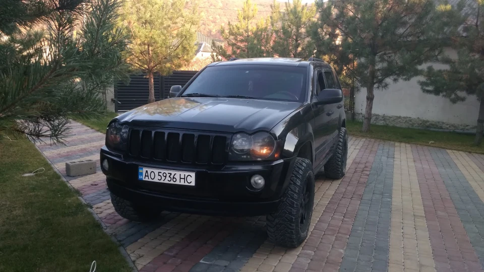 Jeep Grand Cherokee Laredo 3,7 2