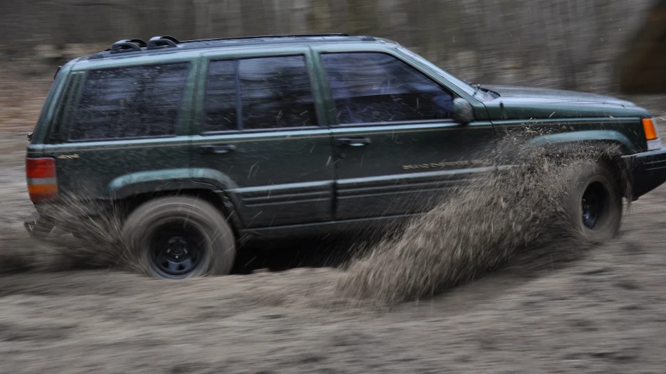 Jeep Grand Cherokee Lunohod 4