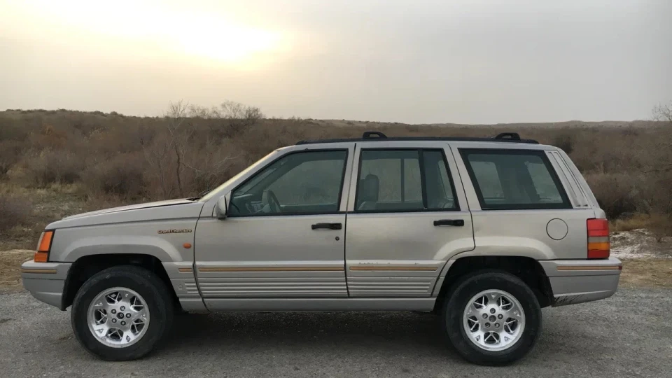 Jeep Grand Cherokee Magnum 5.2 V8 🇺🇸
