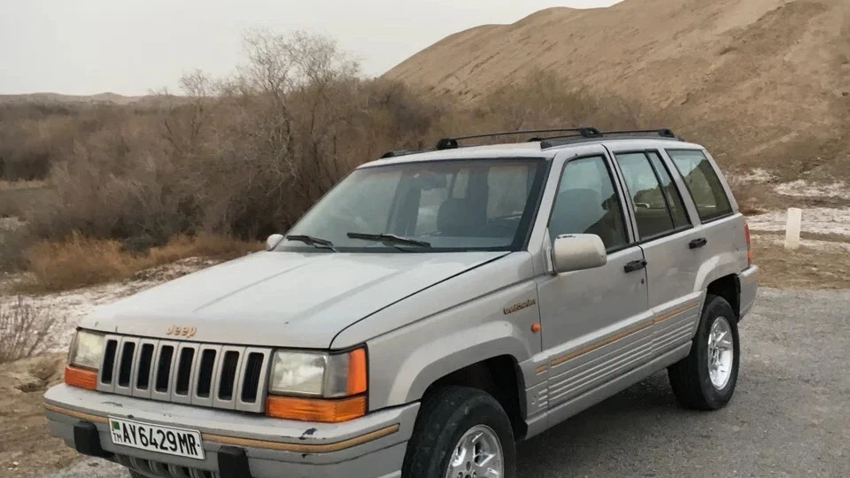 Jeep Grand Cherokee Magnum 5.2 V8 🇺🇸 3
