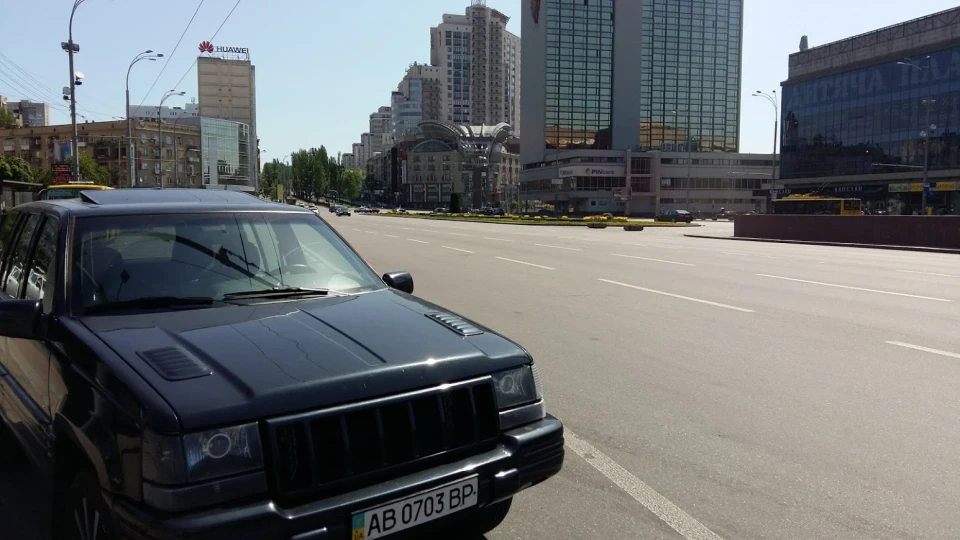 Jeep Grand Cherokee Magnum 5.9 2