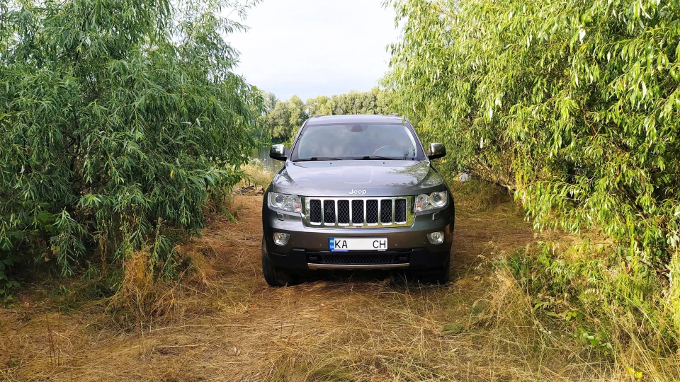 Jeep Grand Cherokee Overland 3