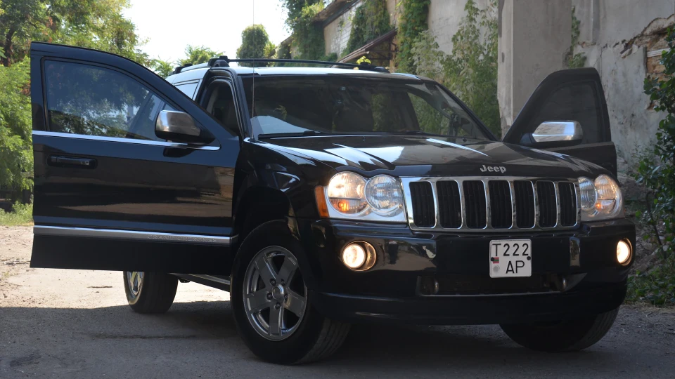 Jeep Grand Cherokee Широкий 5,7 HEMI V8 2
