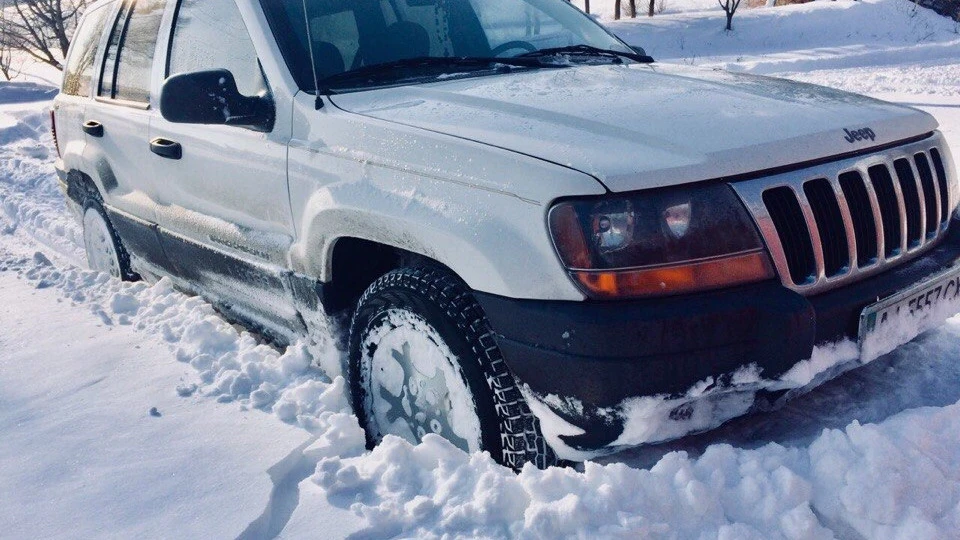 Jeep Grand Cherokee White Laredo 5