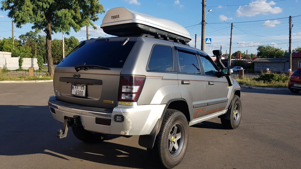 Jeep Grand Cherokee Хом'як 2