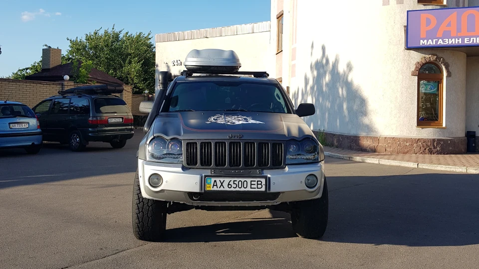 Jeep Grand Cherokee Хом'як 3