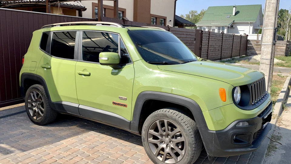 Jeep Renegade SASQUATCH 5