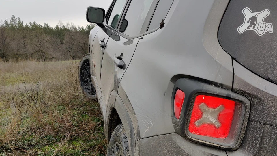 Jeep Renegade Сірий Рогалик 2