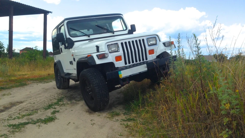 Jeep Wrangler 2