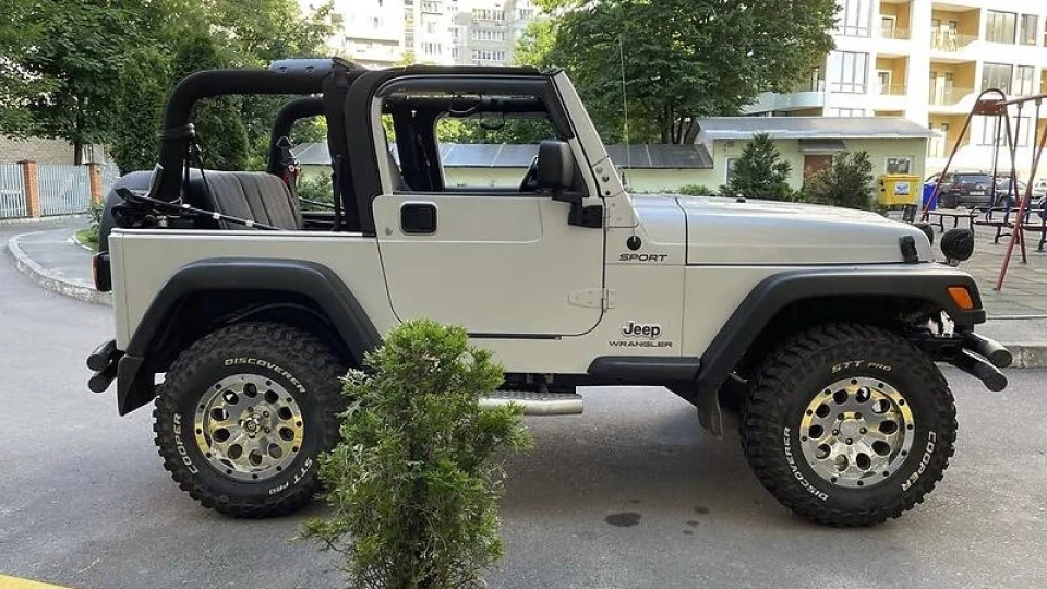Jeep Wrangler Sport