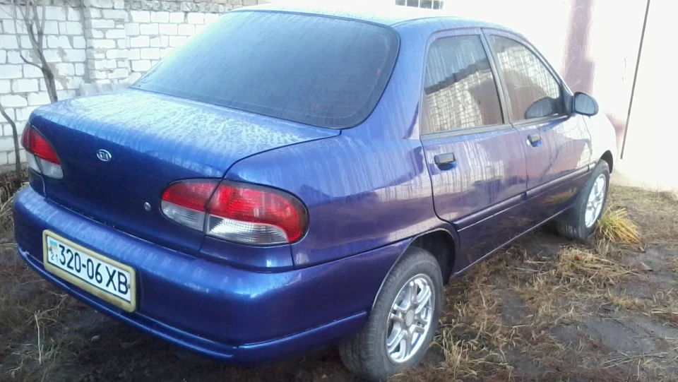KIA Avella 3