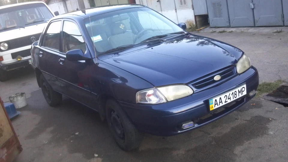 KIA Avella Delta 4