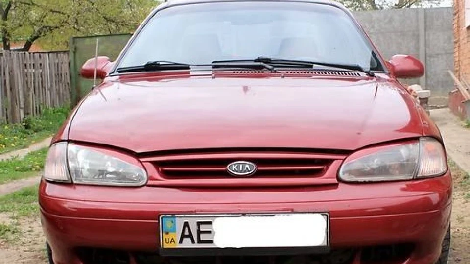 KIA Avella робоча конячка