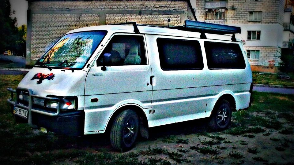 KIA Besta Танчик