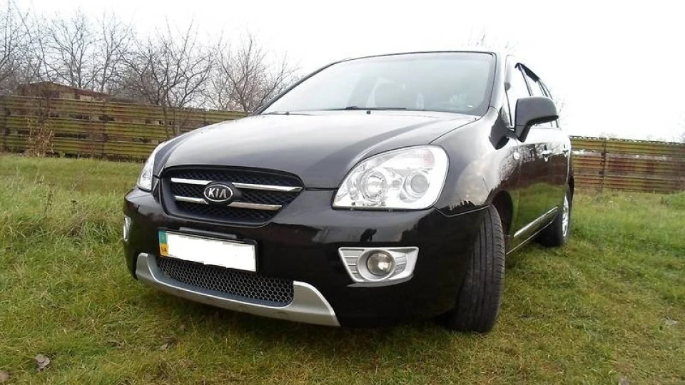 KIA Carens 3