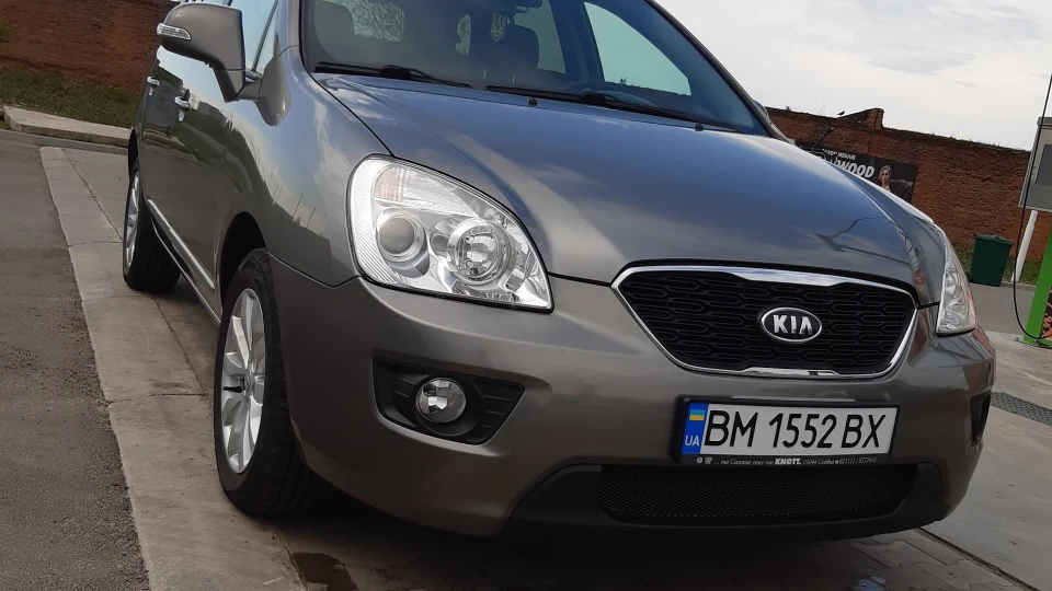 KIA Carens 1.6 CRDI 2