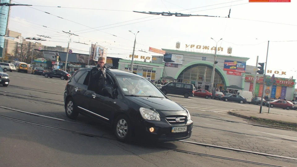 KIA Carens 2.0 CRDI ТУРБО Вагон!