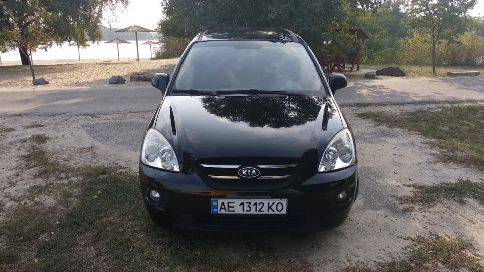 KIA Carens Карась 2.0 акпп