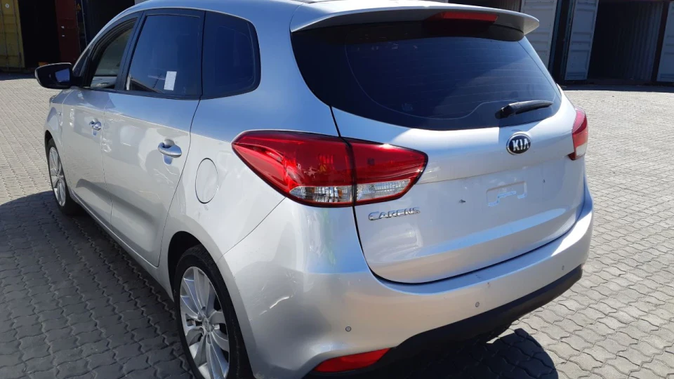 KIA Carens Lpi 2