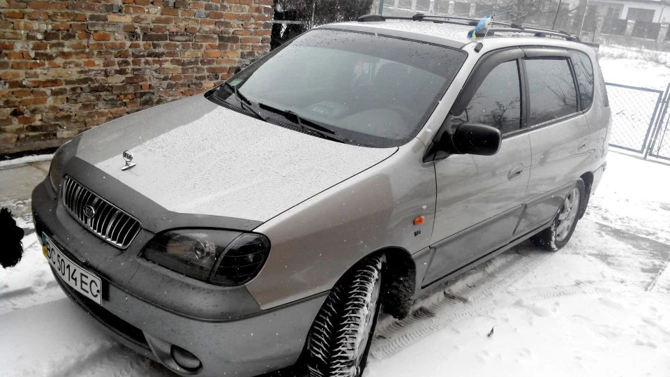 KIA Carens Сімейний КомпактВен 3