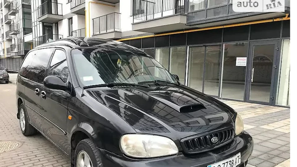 KIA Carnival 2