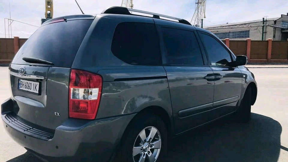 KIA Carnival 2,9 2
