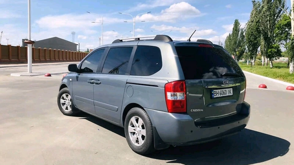 KIA Carnival 2,9 3