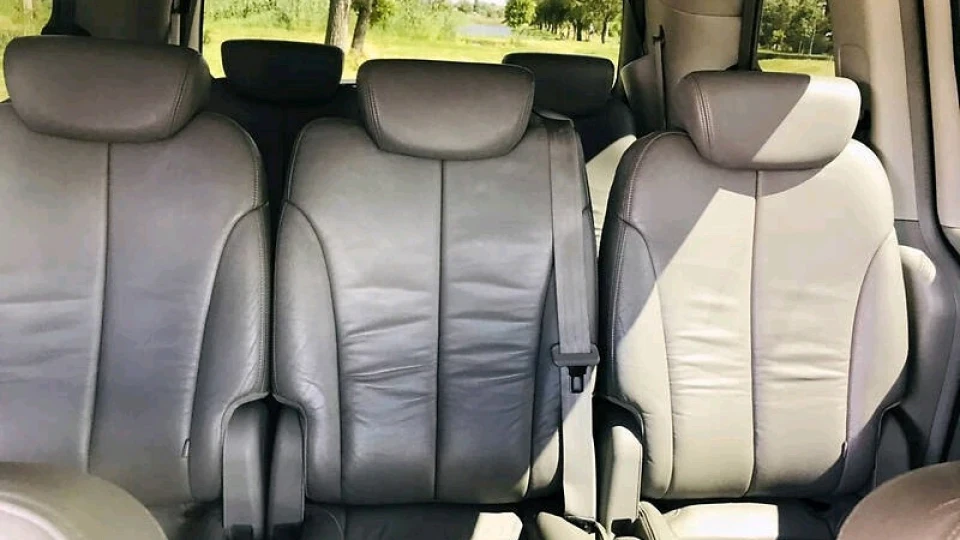 KIA Carnival 2,9 5