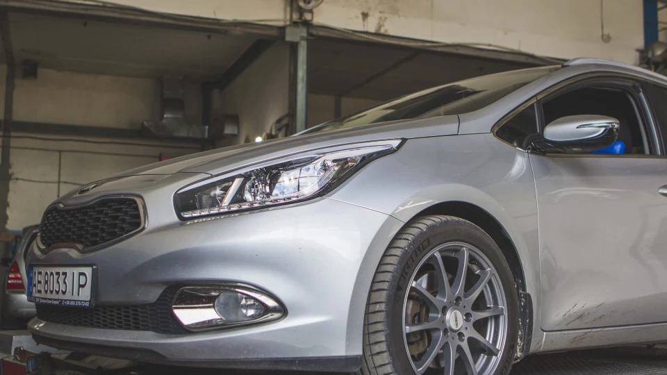 KIA Ceed SW 1.6 CRDI Prestige AT 3