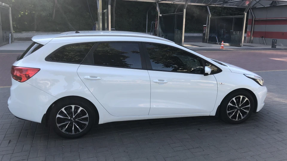 KIA Ceed SW 1.6 CRDI 4