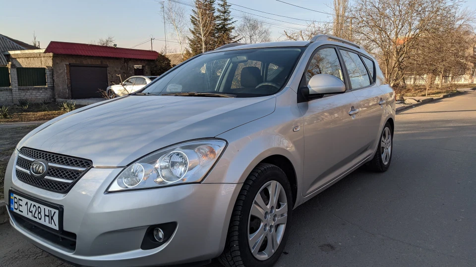 KIA Ceed SW 1.6 TURBO 3