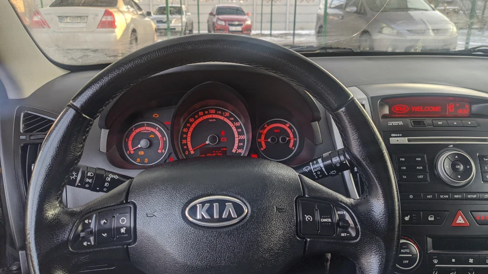 KIA Ceed SW Black Pearl 1.6 crdi 2