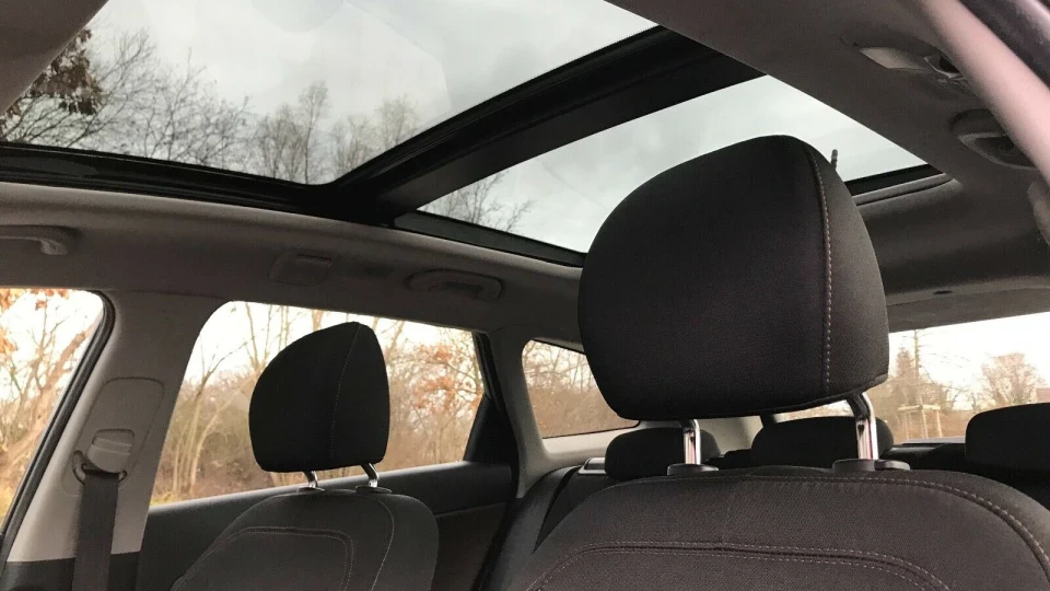 KIA Ceed SW Black Platinum 4