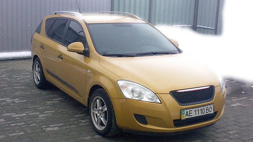 KIA Ceed SW CRDi & Style 3