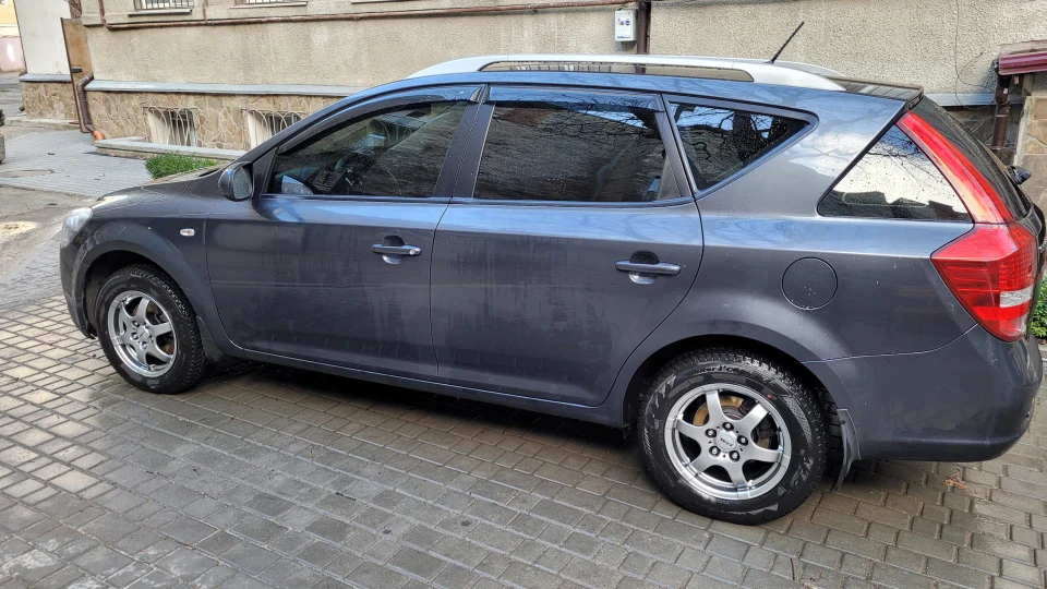 KIA Ceed SW дизелек