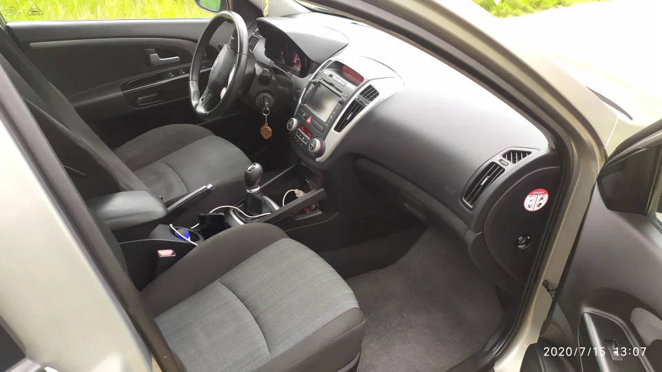 KIA Ceed SW Worker 4