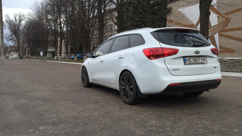 KIA Ceed SW Sërfovoz 2 4