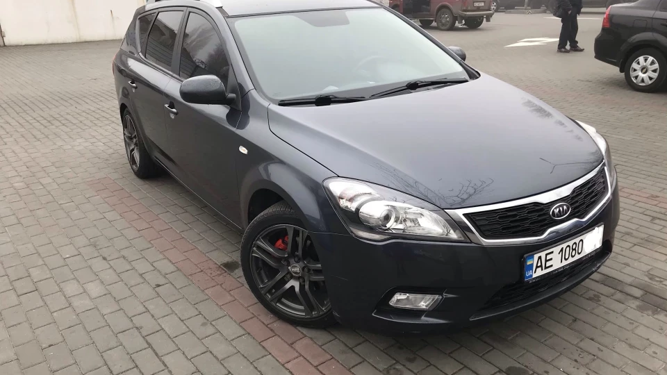 KIA Ceed SW Универ 1.6 3