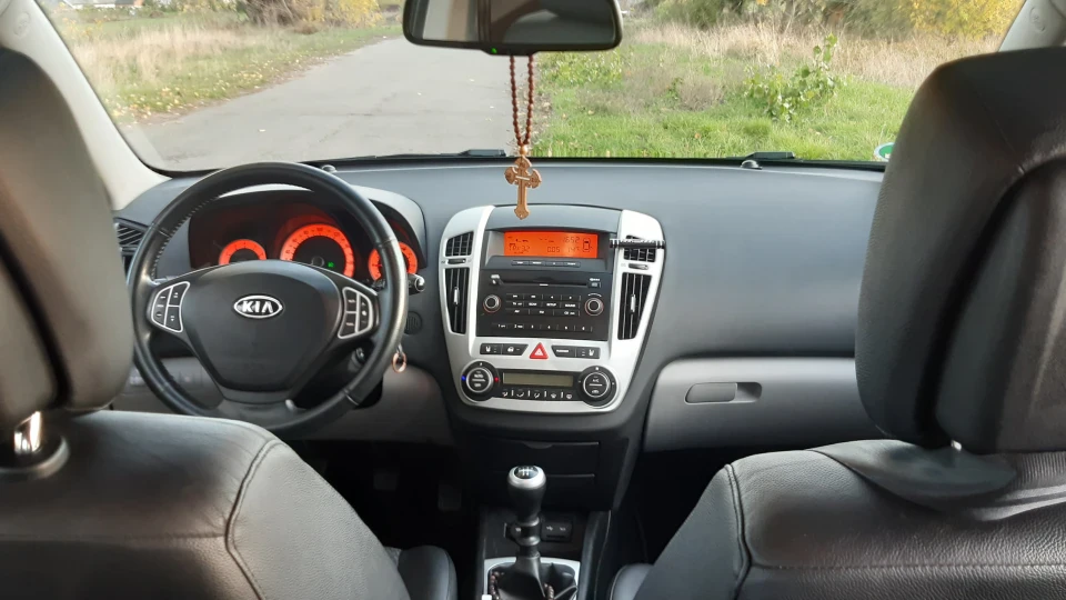 KIA Ceed 1,4 maximal 4